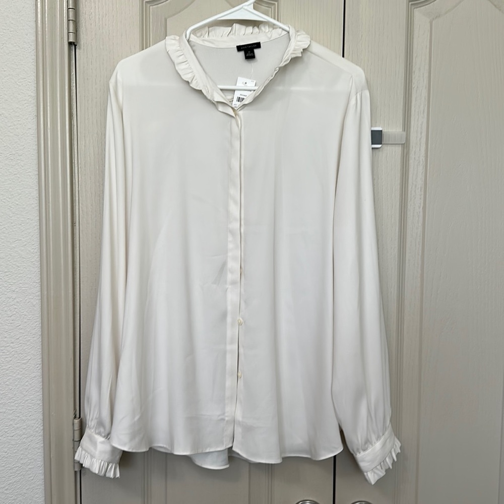 Ann Taylor silky cream long sleeve button down blouse